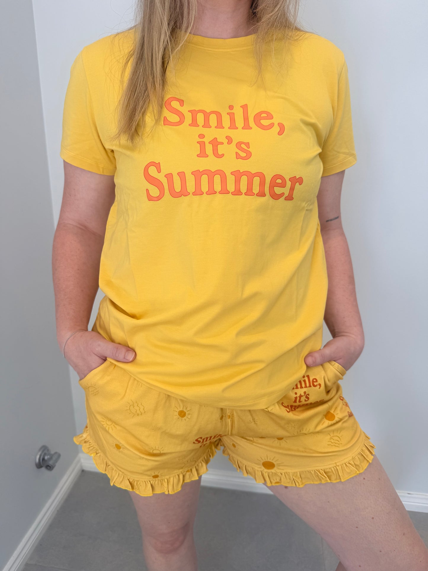 Smile It's Summer Sleep Set